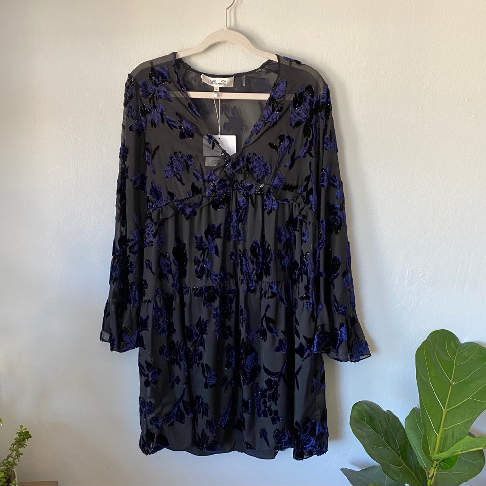 DVF Adelia Velvet Design Bell Sleeve Dress - Picture 3 of 6